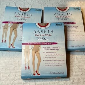 SPANX Assets Red Hot Label High-Waist Panty - Barest.size 6. Sold separately.